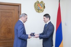 ՀՀ քննչական կոմիտեի մի շարք աշխատակիցներ պարգևատրվել են Քննչական կոմիտեի 10-ամյա հոբելյանի կապակցությամբ